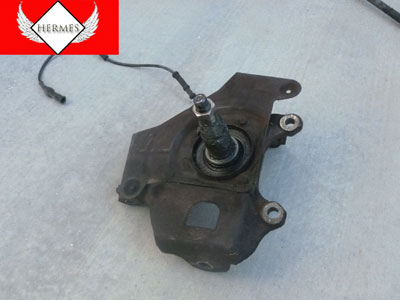 1998 Ford Expedition XLT - Spindle Knuckle with Speed Sensor Left 4x2